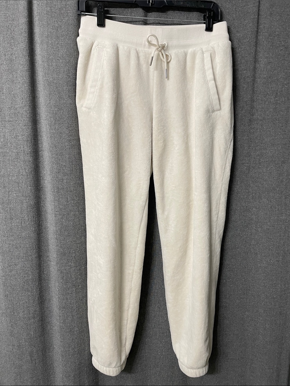 Athleta Women’s Cream Fleece Jogger Pants - Drawstring Comfort